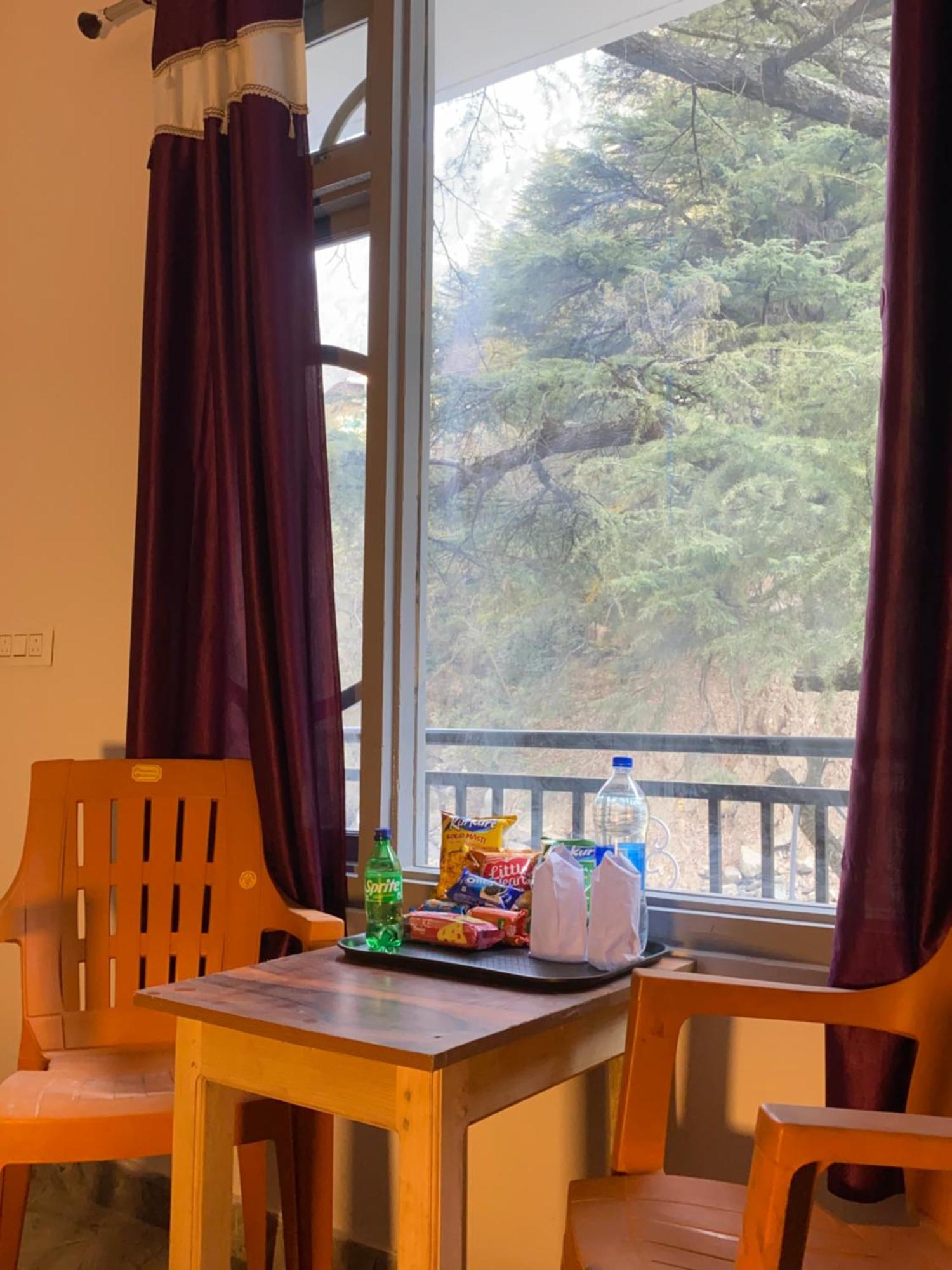 Hom House Of Mannmauji Riverside Kasol Exteriör bild